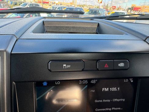 Used 2016 Ford F150 Limited image 40