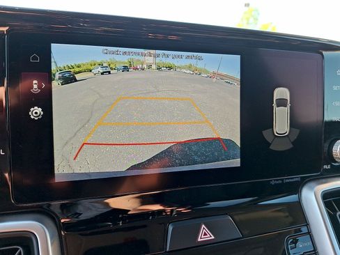 Used 2022 Kia Sorento S w/ Panoramic Sunroof Package FWD image 15
