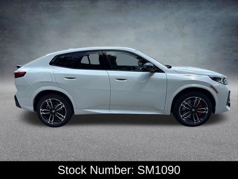 New 2026 BMW X2 xDrive28i w/ Technology Package AWD/4WD image 6