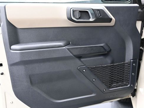 Used 2025 Ford Bronco Big Bend image 16