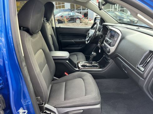 Used 2020 GMC Canyon SLE w/ SLE Convenience Package image 25