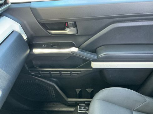 Certified 2024 Toyota Tacoma TRD Sport AWD/4WD image 16