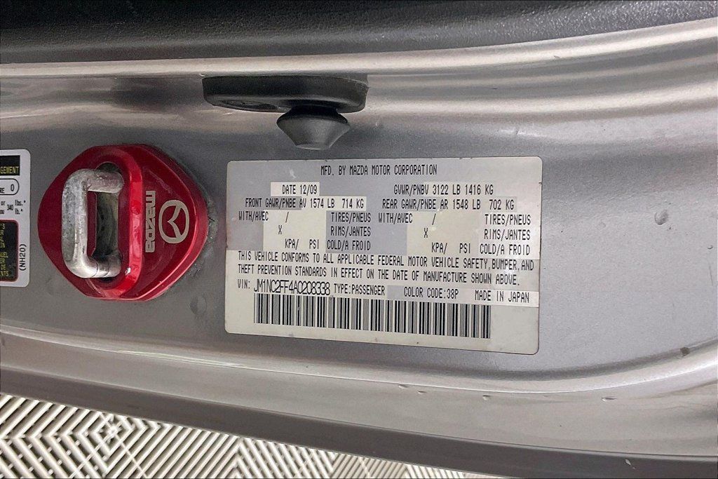 Used 2010 MAZDA MX-5 Miata Grand Touring w/ Premium Pkg RWD image 31