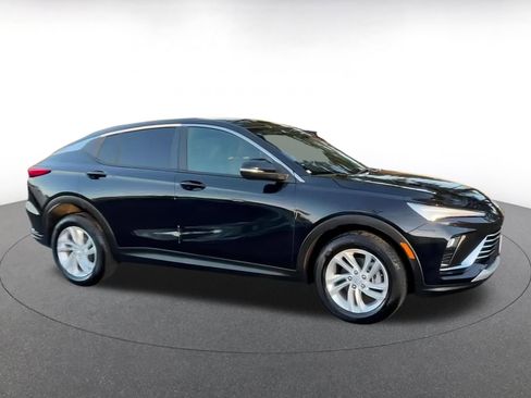 Used 2025 Buick Envista Preferred image 8