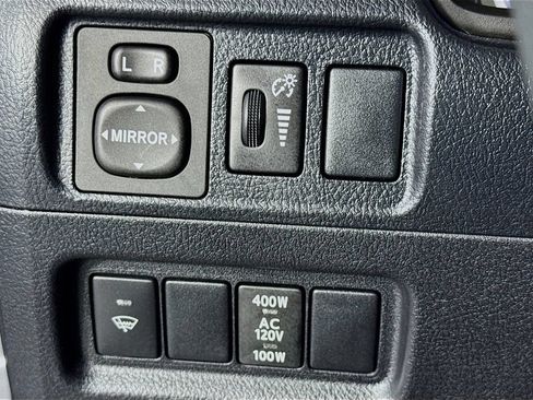 Used 2019 Toyota 4Runner SR5 RWD image 14