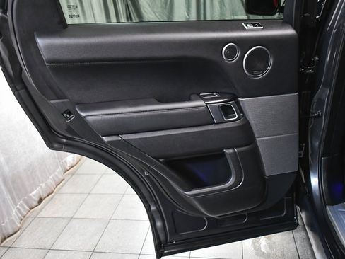 Used 2022 Land Rover Range Rover Sport HSE Silver Edition image 12