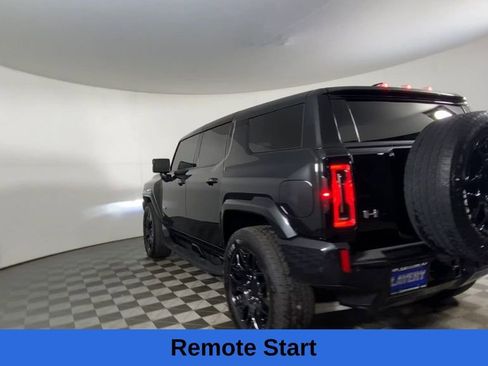 Used 2024 GMC Hummer EV 2X image 9