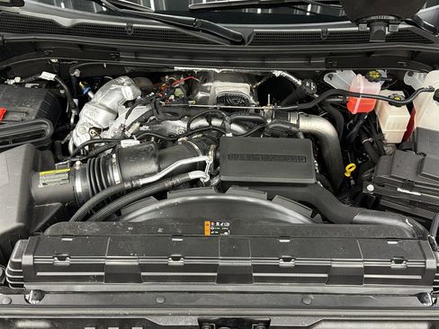 Used 2025 GMC Sierra 3500 Denali w/ Denali Reserve Package image 16