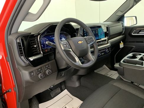 New 2026 Chevrolet Silverado 1500 LT image 14