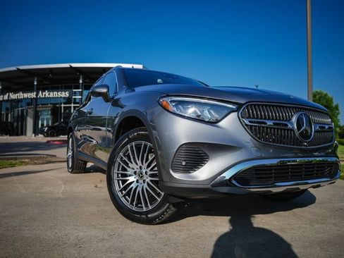 Certified 2023 Mercedes-Benz GLC 300 4MATIC image 2