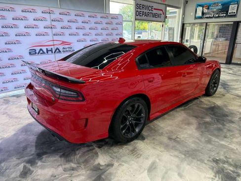 Used 2022 Dodge Charger Scat Pack w/ Plus Group RWD image 8