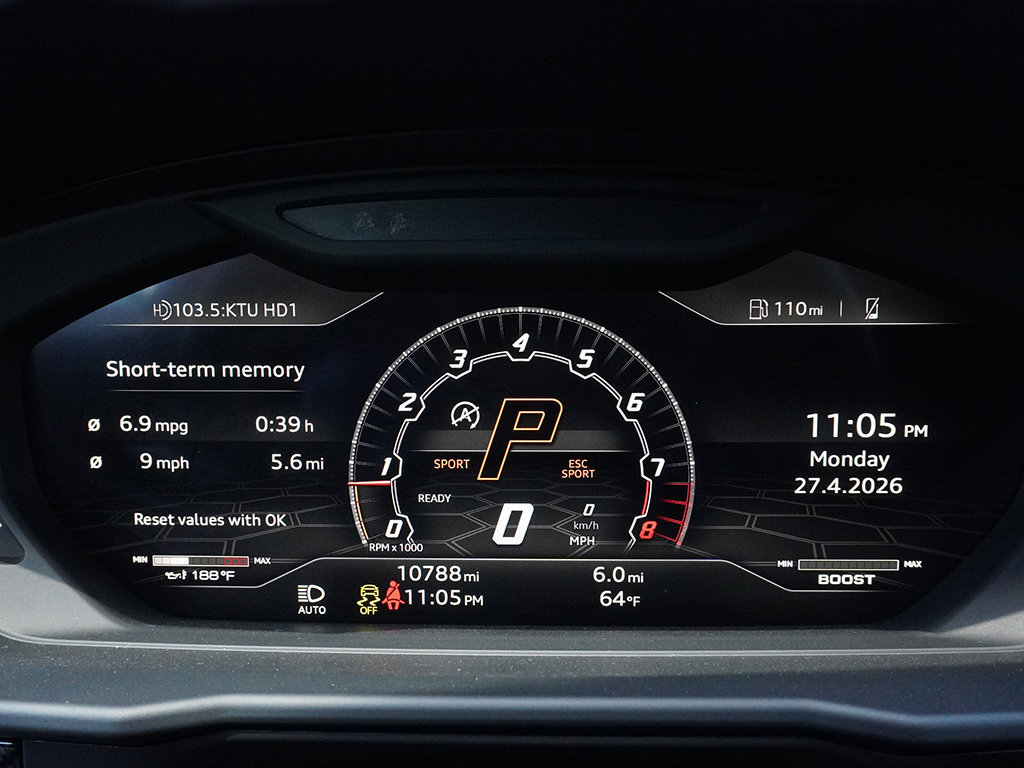 Used 2022 Lamborghini Urus AWD/4WD image 44