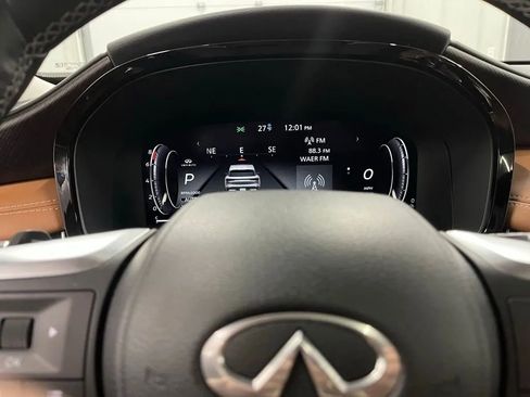 Used 2022 INFINITI QX60 Sensory image 10
