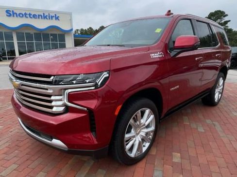 Used 2023 Chevrolet Tahoe High Country AWD/4WD image 5