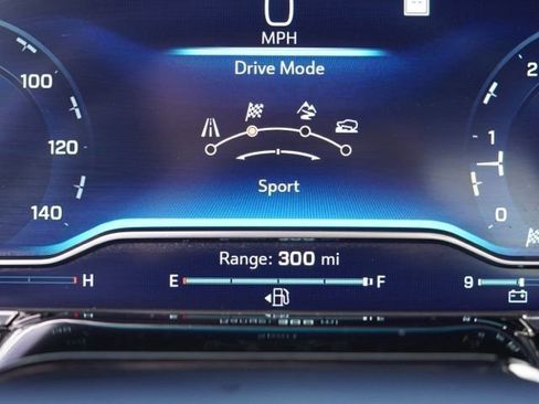 Used 2022 Chevrolet Silverado 1500 RST image 23