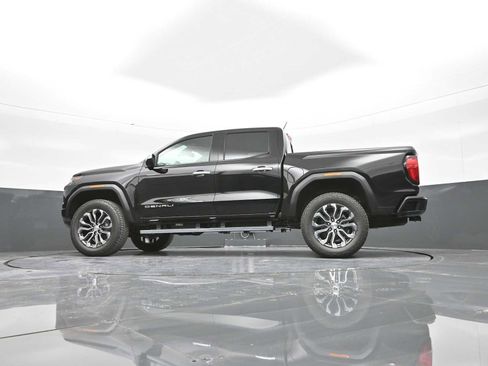New 2026 GMC Canyon Denali image 37