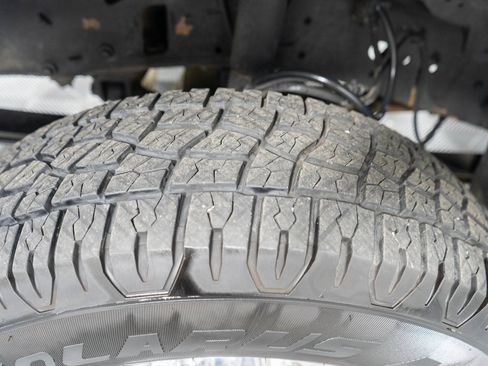 Used 2000 Ford F250 Lariat image 23