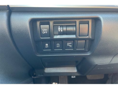 Certified 2022 Subaru Crosstrek 2.5i Limited w/ Popular Package #4 AWD/4WD image 39