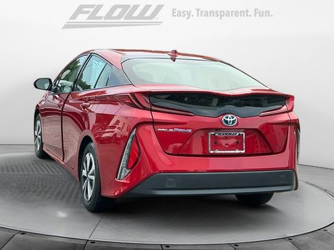 Used 2018 Toyota Prius Prime Plus FWD image 6