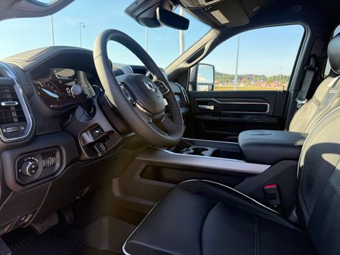 New 2027 RAM 2500 Laramie w/ Night Edition AWD/4WD image 4