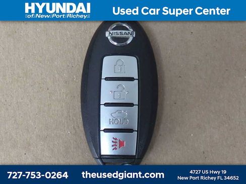 Used 2019 Nissan Sentra SL FWD image 32