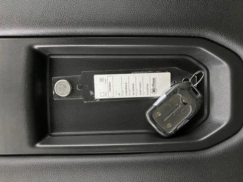 Certified 2019 Chevrolet Silverado 1500 LT w/ All-Star Edition image 29