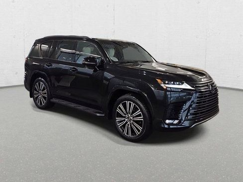 New 2026 Lexus LX 700h Luxury w/ Appearance Package image 3