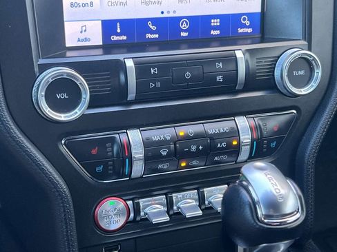 Used 2019 Ford Mustang Premium image 21