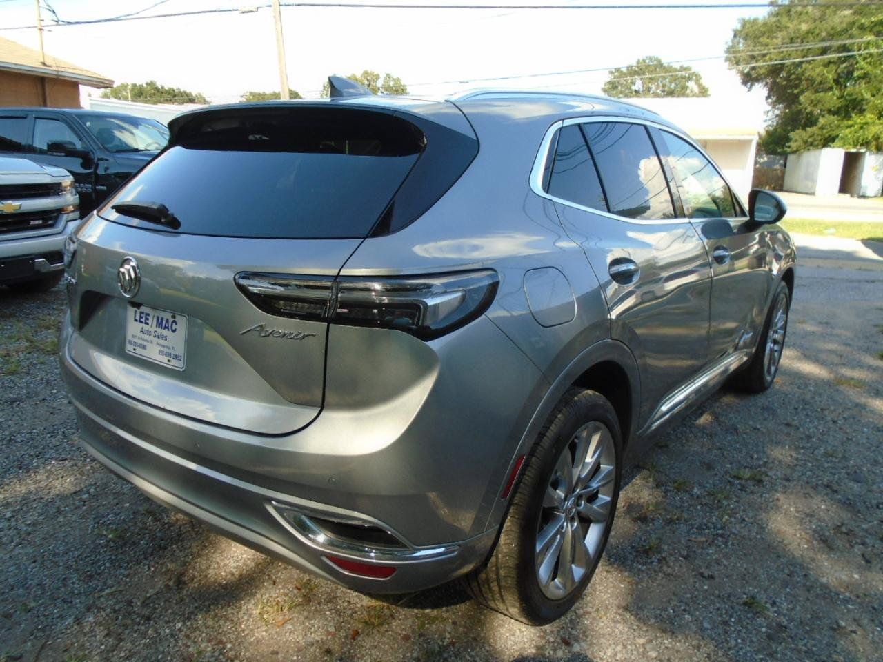 Used 2023 Buick Envision Avenir AWD/4WD image 4