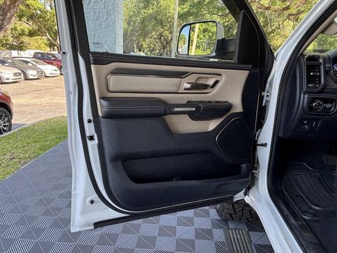 Used 2019 RAM 1500 Limited w/ Advanced Safety Group AWD/4WD image 15