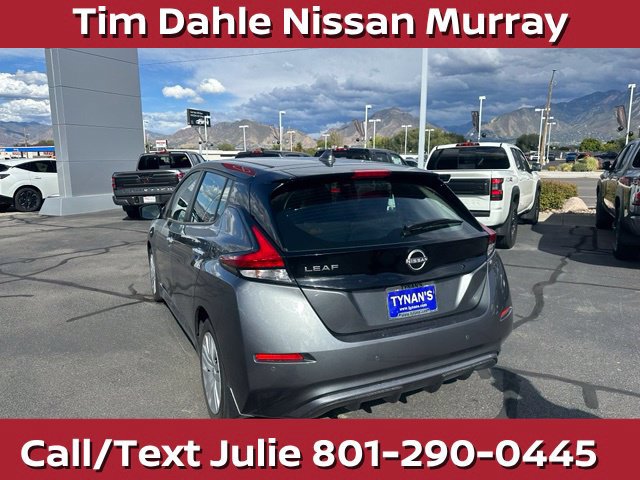 Used 2025 Nissan Leaf S FWD image 9