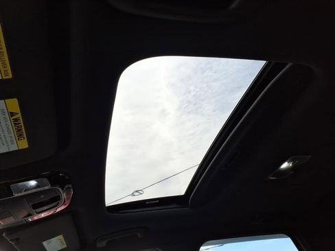 Certified 2022 Hyundai Santa Cruz Limited image 10