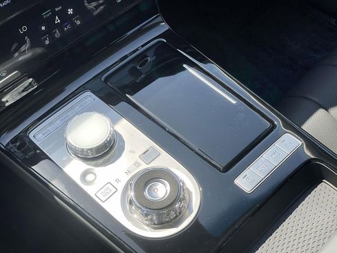 New 2026 Genesis G80 2.5T image 17