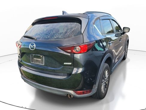 Used 2017 MAZDA CX-5 Sport FWD image 4
