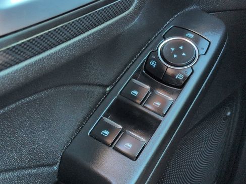 Certified 2025 Ford Escape ST-Line FWD image 22