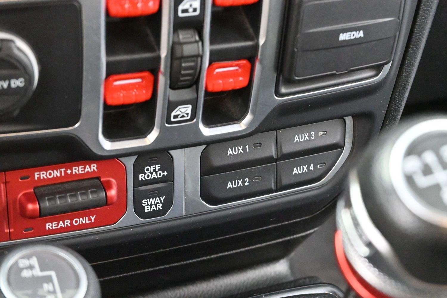 Used 2020 Jeep Gladiator Rubicon AWD/4WD image 27