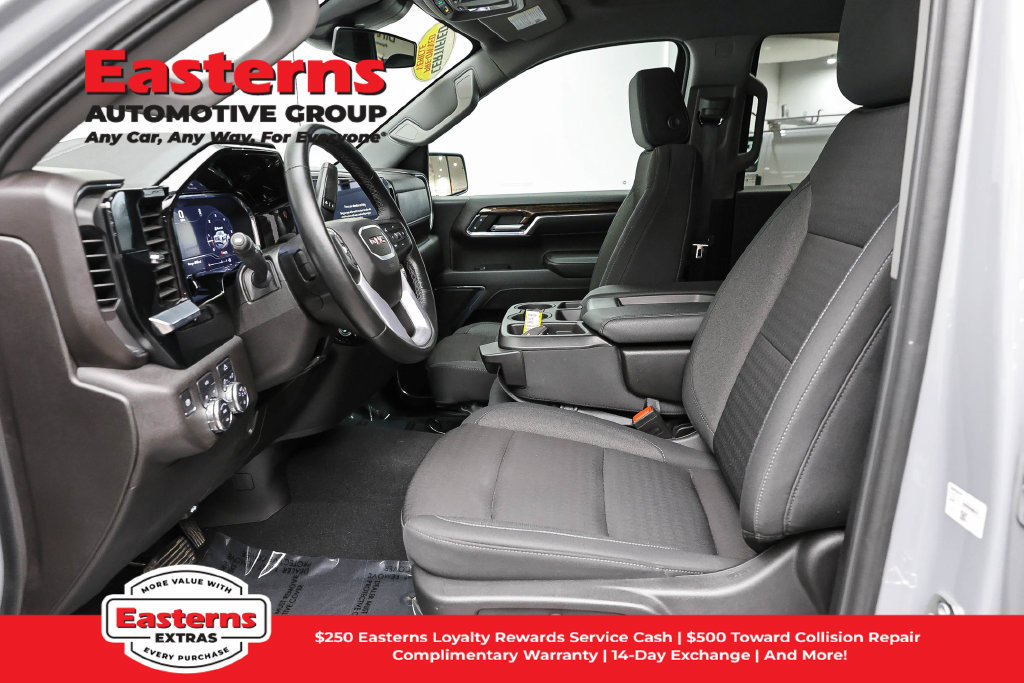 Used 2024 GMC Sierra 1500 Elevation w/ LPO, GMC Protection Package AWD/4WD image 15
