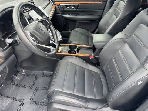 Used 2022 Honda CR-V Touring image 16