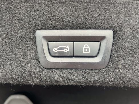 Used 2018 BMW 740i RWD image 14