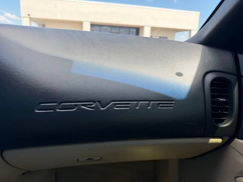 Used 2009 Chevrolet Corvette Coupe w/ Preferred Equipment Group RWD image 33