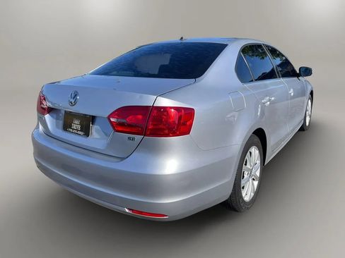 Used 2014 Volkswagen Jetta SE FWD image 9