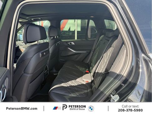 New 2026 BMW X5 xDrive40i AWD/4WD image 17