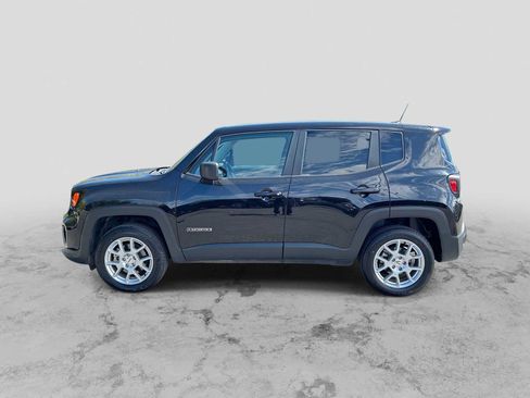 Certified 2023 Jeep Renegade Latitude AWD/4WD image 5