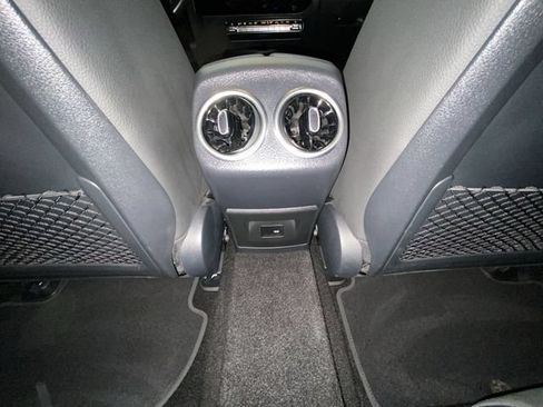 Used 2023 Mercedes-Benz CLA 250 4MATIC image 28