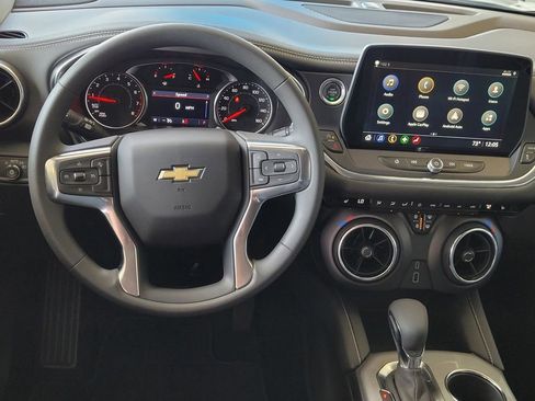 New 2025 Chevrolet Blazer LT image 11