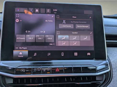 Used 2022 Jeep Compass Latitude image 20