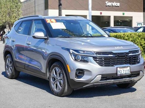 Used 2024 Kia Seltos S image 3