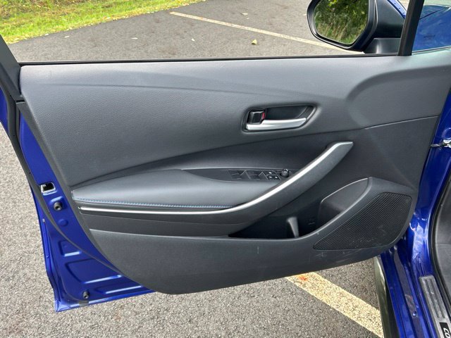 Used 2021 Toyota Corolla SE w/ SE Premium Package FWD image 18