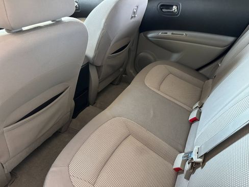 Used 2011 Nissan Rogue SV FWD image 5