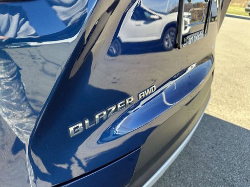 Used 2023 Chevrolet Blazer LT w/ Convenience Package image 5